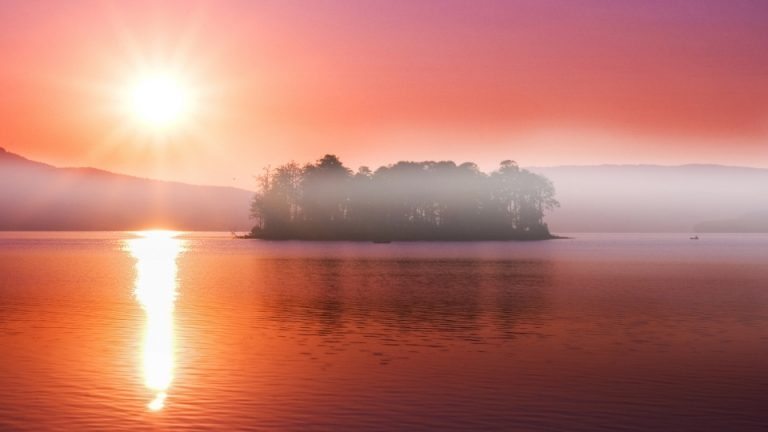 Почивка на Цигов Чарк – това е винаги добра идея! Язовир Батак - остров "Голака"