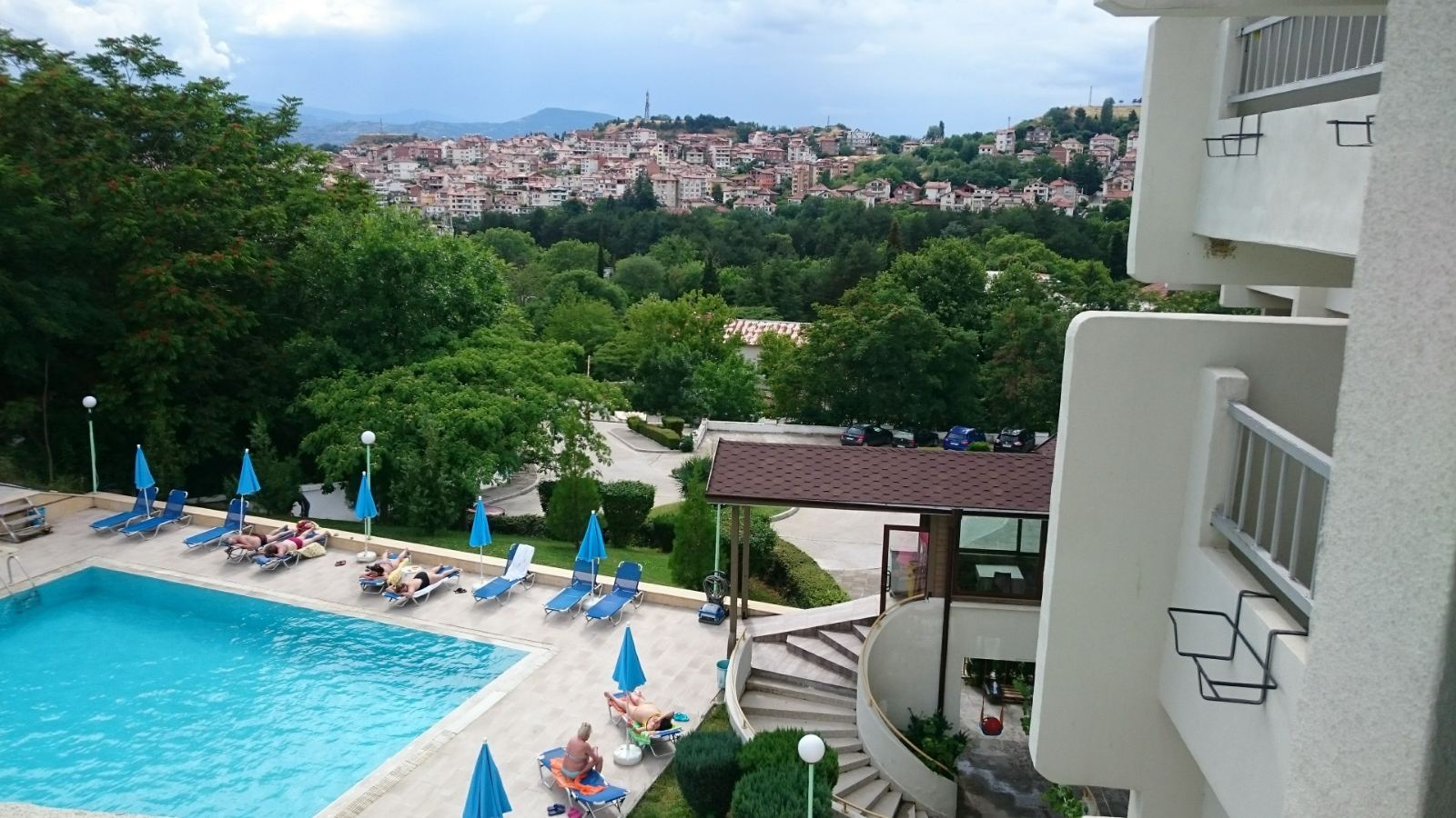 Външния басейн на хотел Панорама, град Сандански