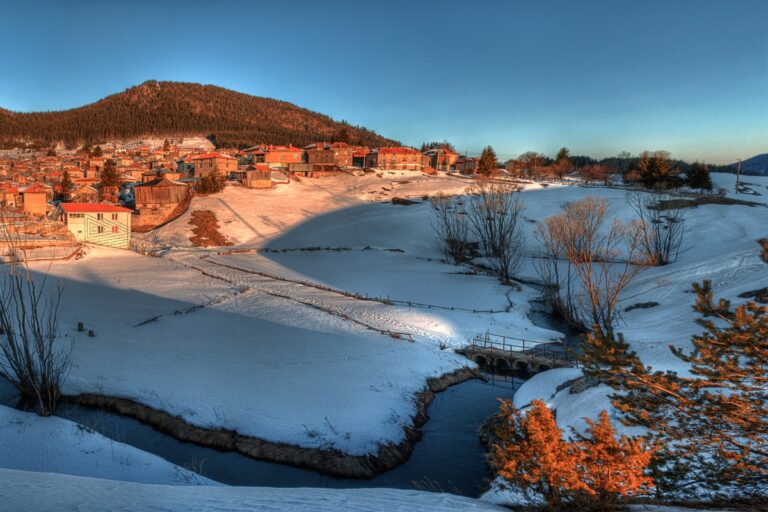 6 unique places in Bulgaria that are worth experiencing село Равногор в Родопите